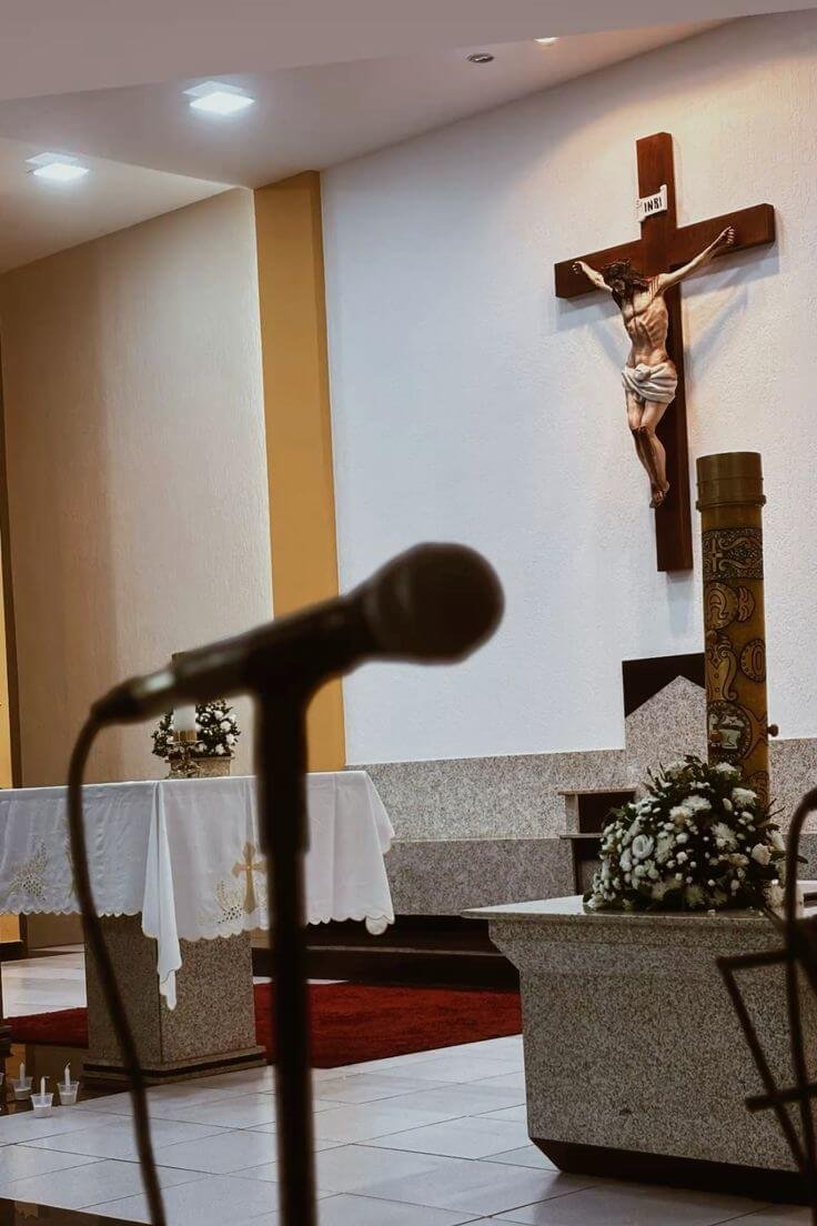 Interpretación litúrgica y cantos corales